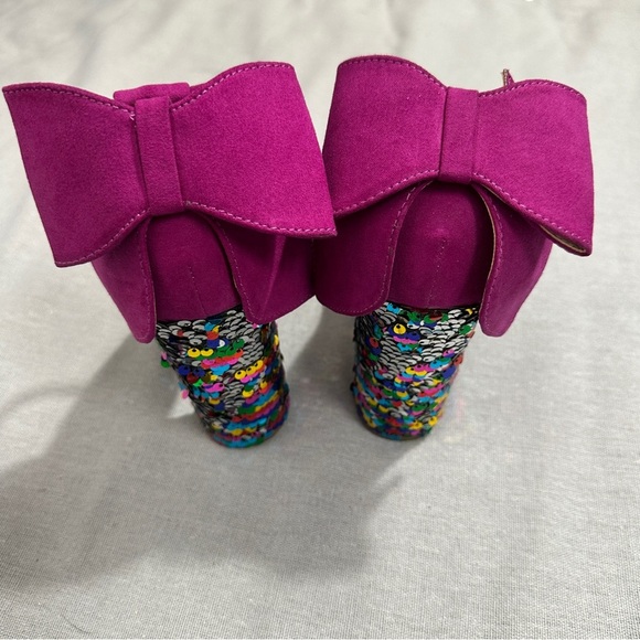 Sz. 8 Betsey Johnson 4" sequin block heel shoes, hot pink, bow, sparkle - Picture 5 of 11